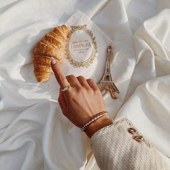 14K Gold Signet Rings for Women Bee Handmade Rings - Picture 2 of 6